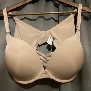 Torrid 40DD 360 Smoothing Bra